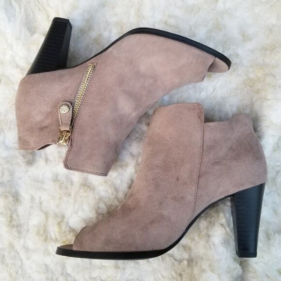 Isaac Mizrahi Live Debbie Boot Size 7.5 Tan Suede Leather Heel Open Toe Side Zip - Picture 13 of 13